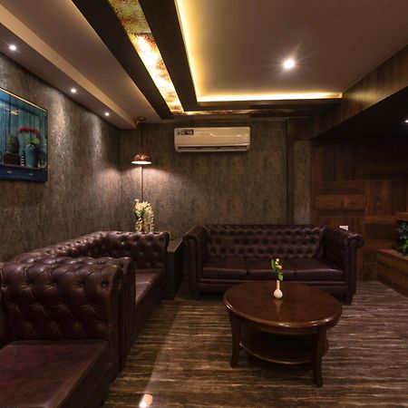 Hotel Monarch International バンガロール エクステリア 写真