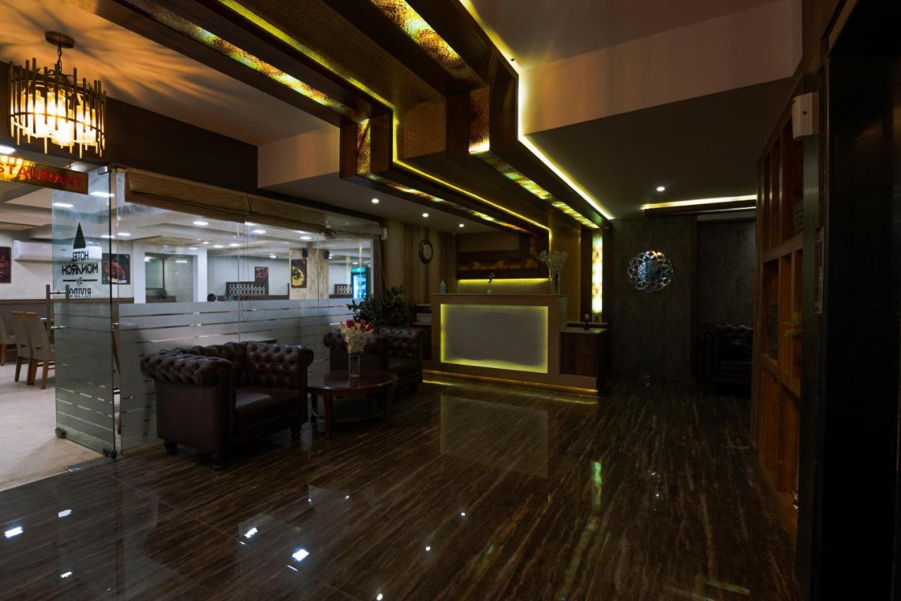 Hotel Monarch International バンガロール エクステリア 写真