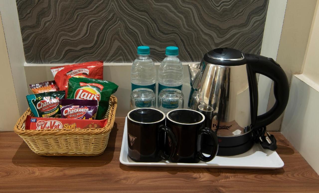 Hotel Monarch International バンガロール エクステリア 写真