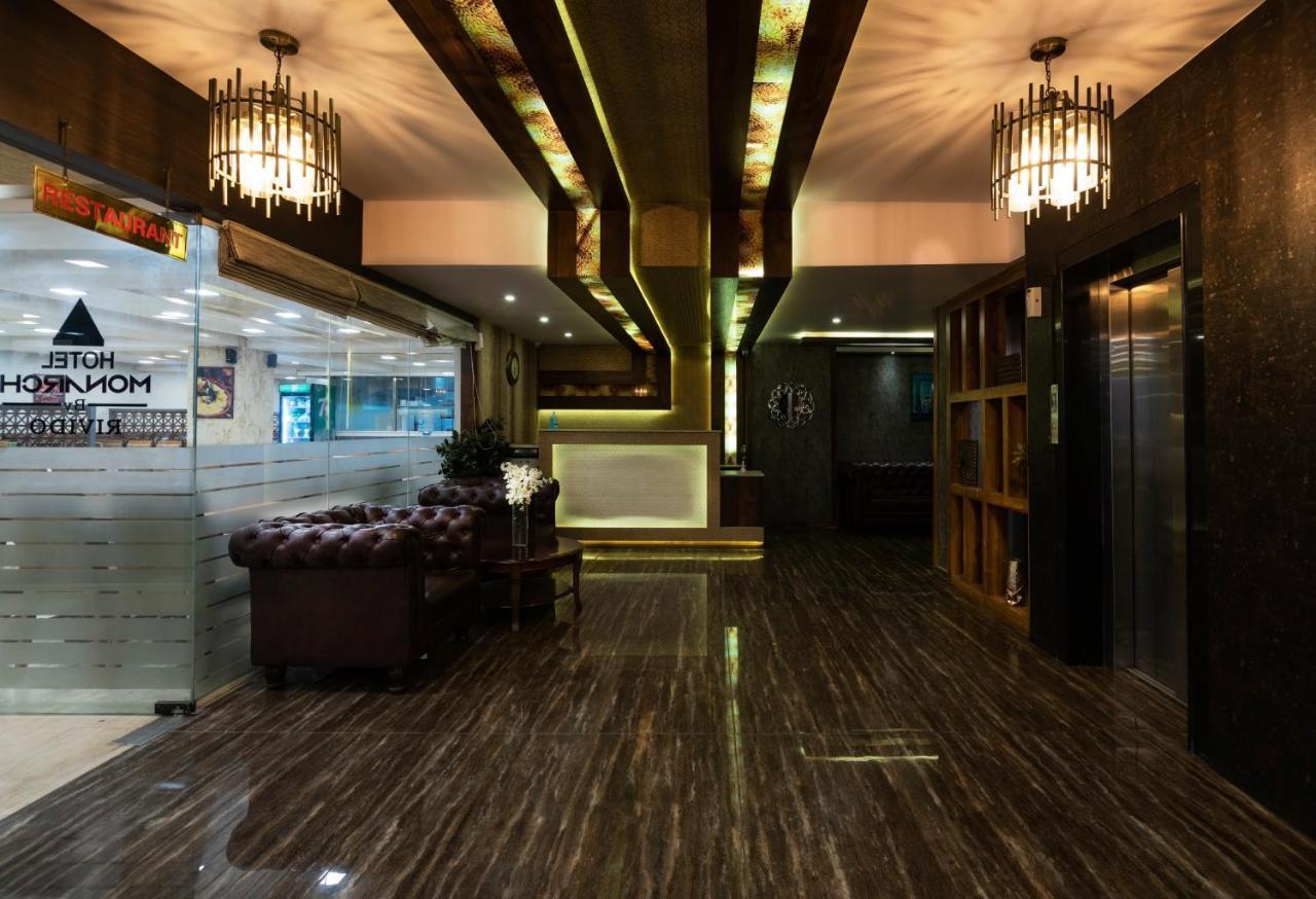 Hotel Monarch International バンガロール エクステリア 写真