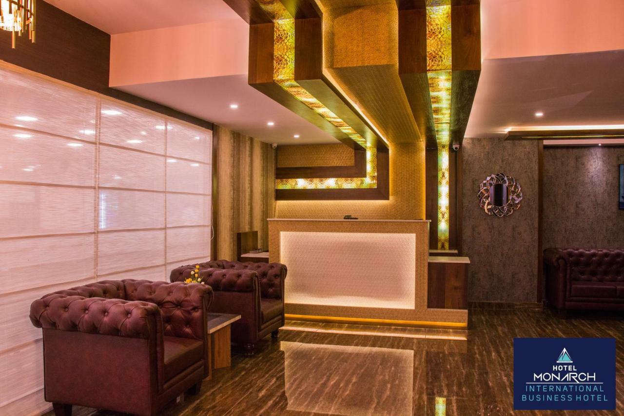 Hotel Monarch International バンガロール エクステリア 写真